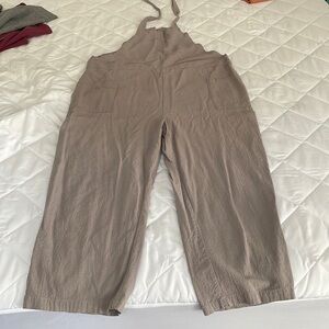 Shein taupe color overalls size Large